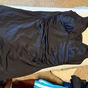 Lands' End Black Women's One Piece Swimsuit